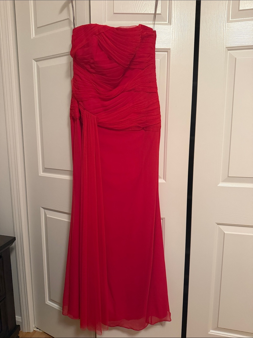 White by Vera Wang Red Strapless Evening Gown - Elegant Formal Dress